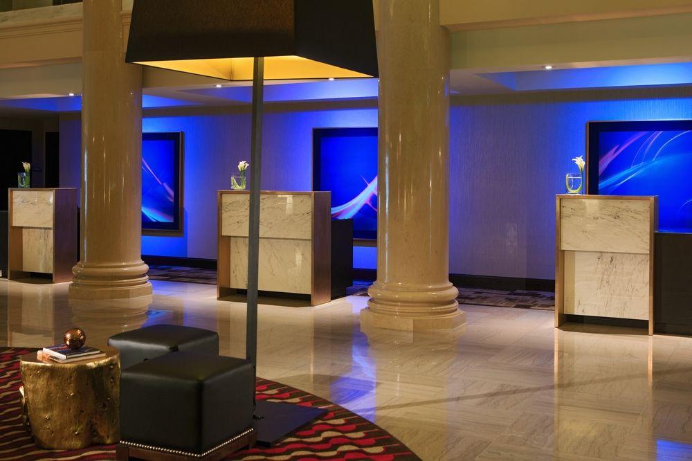 Renaissance Denver Downtown City Center Hotel Экстерьер фото
