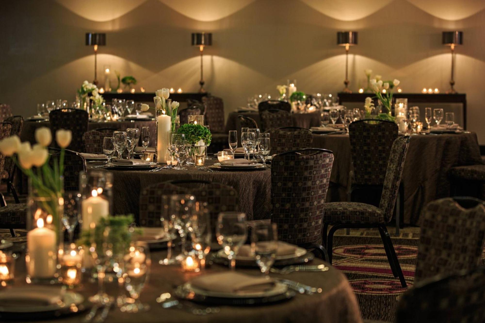 Renaissance Denver Downtown City Center Hotel Экстерьер фото