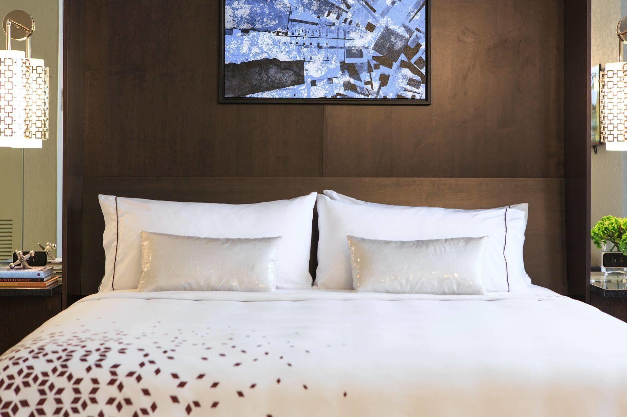Renaissance Denver Downtown City Center Hotel Экстерьер фото